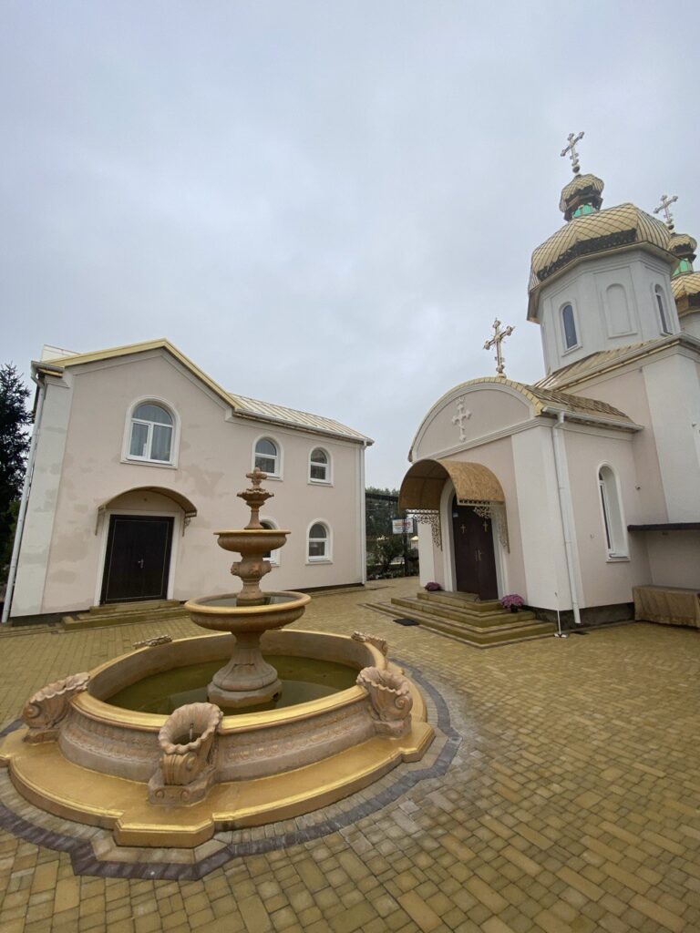 Фото монастиря