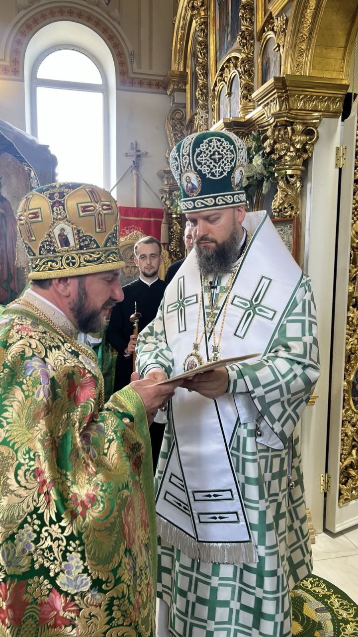 Возведення в сан намісника ( ігумена ).