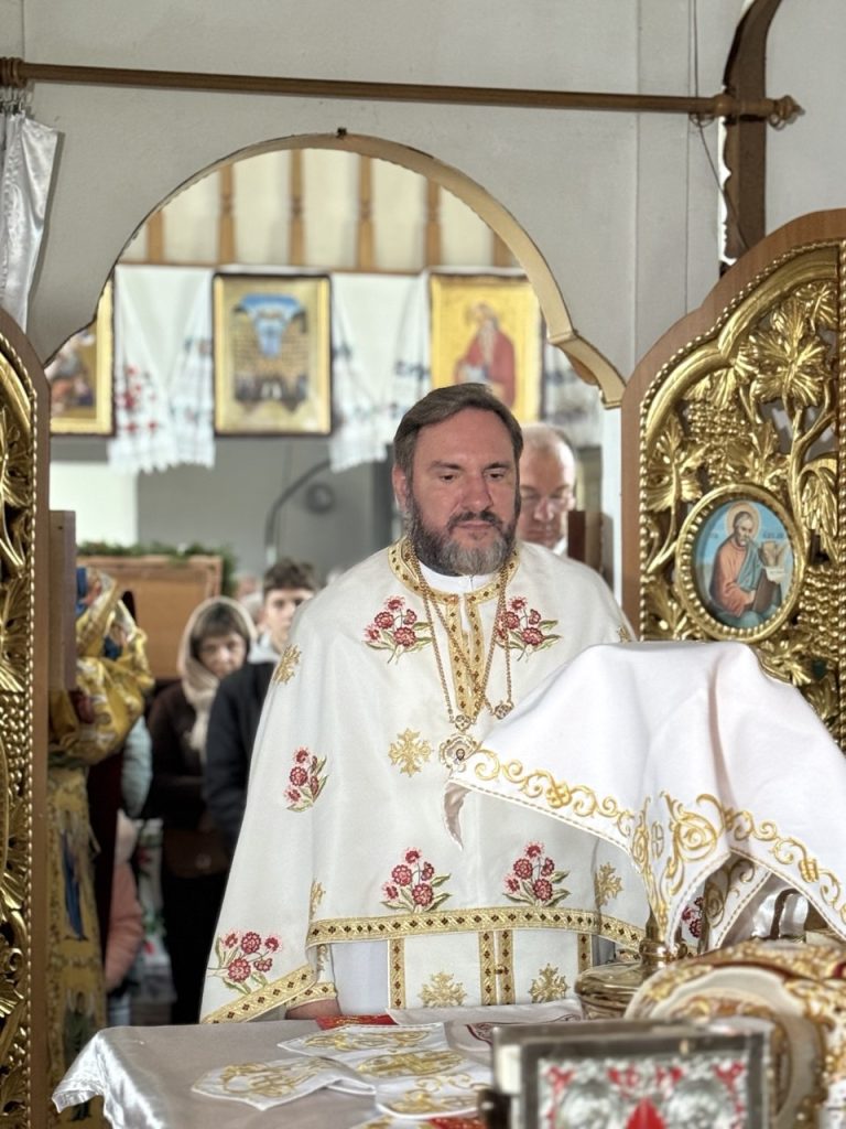 08 листопада 2025 .Свято Архістратига Божого Михаїла і інших небесних сил бесплотних у Свято-Михайлівському монастирі с.Шишаки