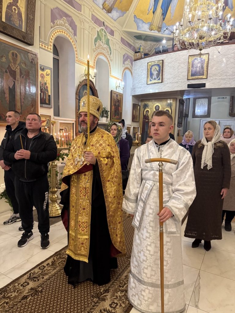 Всенічне бдіння напередодні 22-ої Неділі після П’ятдесятниці.
