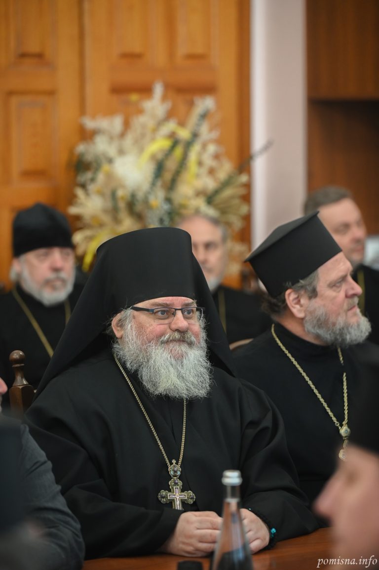 Архімандрит Феодосій відвідав збори духовенства ставропігійних та інших парафій Православної Церкви України.#6