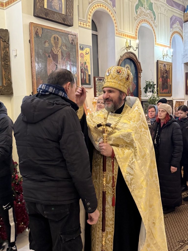 Всенічне бдіння напередодні дня пам’яті Святителя Миколая,архієпископа Мир Лікійських,чудотворця.
