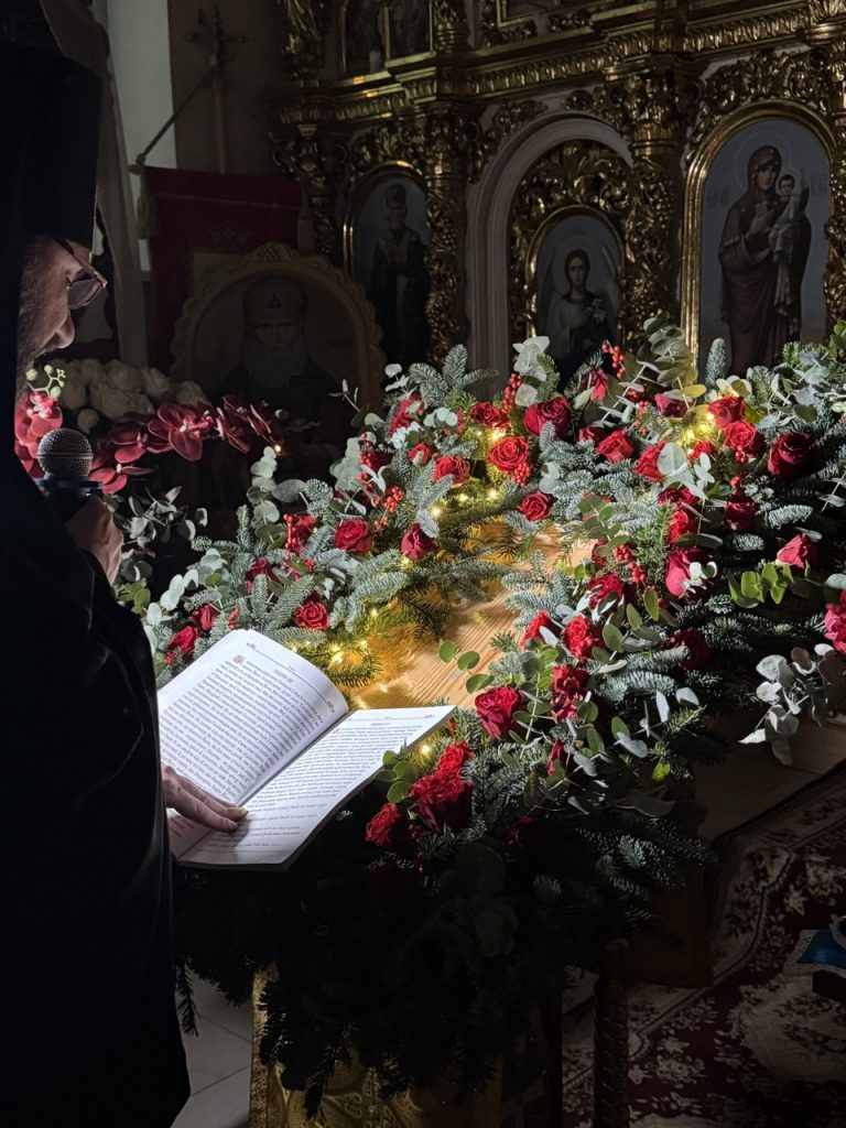 Всенічне бдіння напередодні дня пам’яті Святителя Миколая,архієпископа Мир Лікійських,чудотворця.