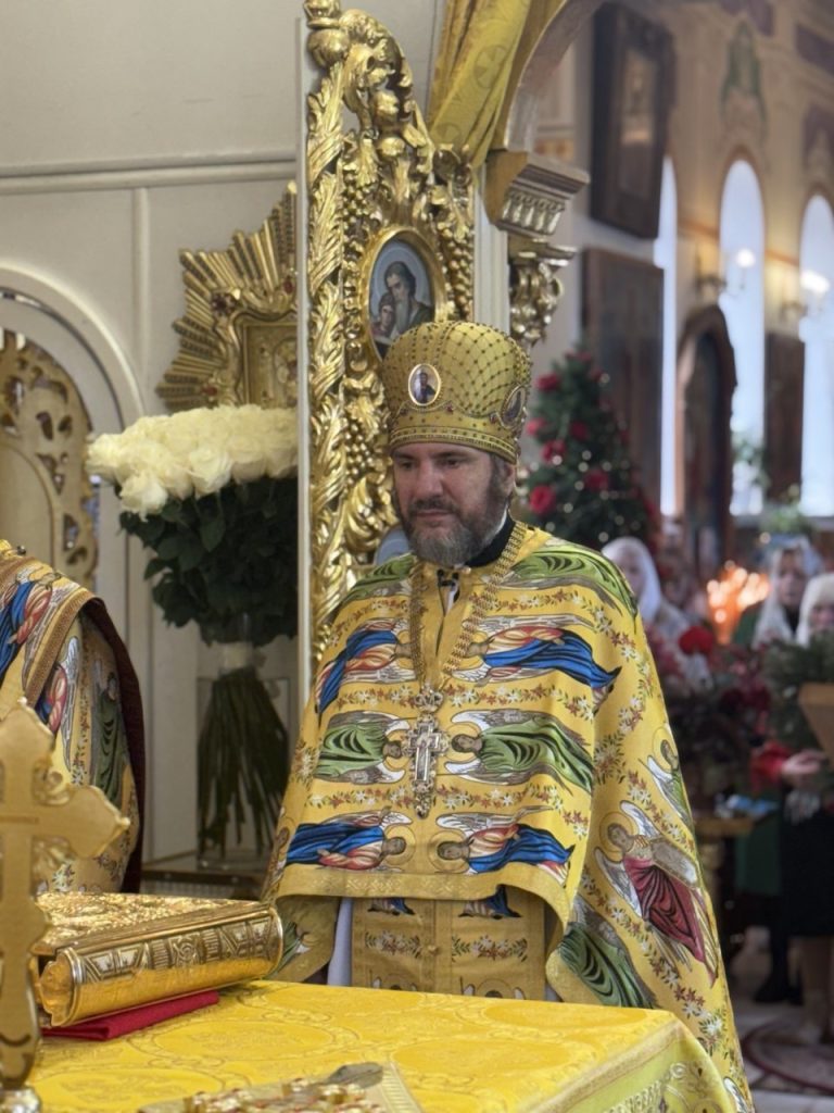 Божественна Літургія у день пам’яті Святителя Миколая ,архієпископа Мир Лікійських,чудотворця.