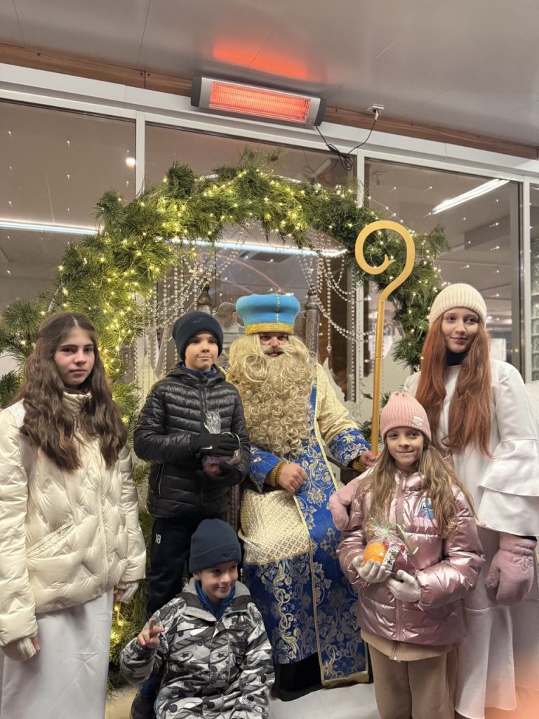 Поїздка з Архімандритом Феодосієм на свято Святого Миколая.