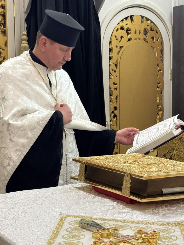 Всенічне бдіння у суботу після Різдва Христового.