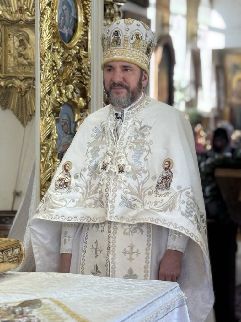 У неділю по Різдві Христовому архімандрит Феодосій очолив Божественну літургію.