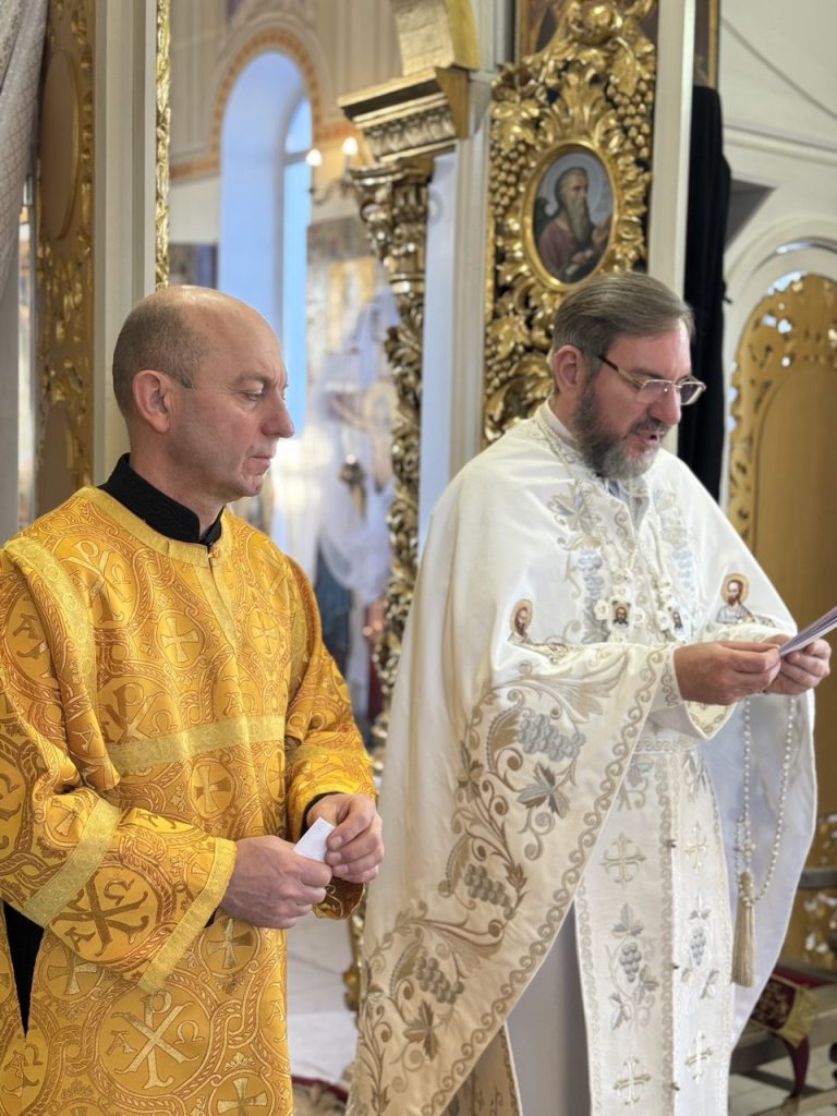 У неділю по Різдві Христовому архімандрит Феодосій очолив Божественну літургію.