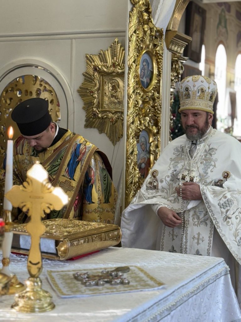 У неділю по Різдві Христовому архімандрит Феодосій очолив Божественну літургію.