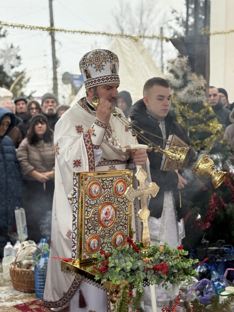 СВЯТО БОГОЯВЛЕННЯ(ХРЕЩЕННЯ ГОСПОДНЄ).ВЕЛИКЕ ОСВЯЧЕННЯ ВОДИ.