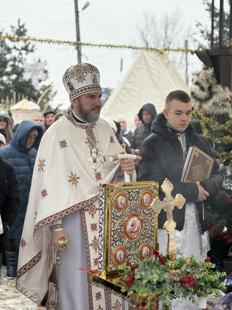 СВЯТО БОГОЯВЛЕННЯ(ХРЕЩЕННЯ ГОСПОДНЄ).ВЕЛИКЕ ОСВЯЧЕННЯ ВОДИ.