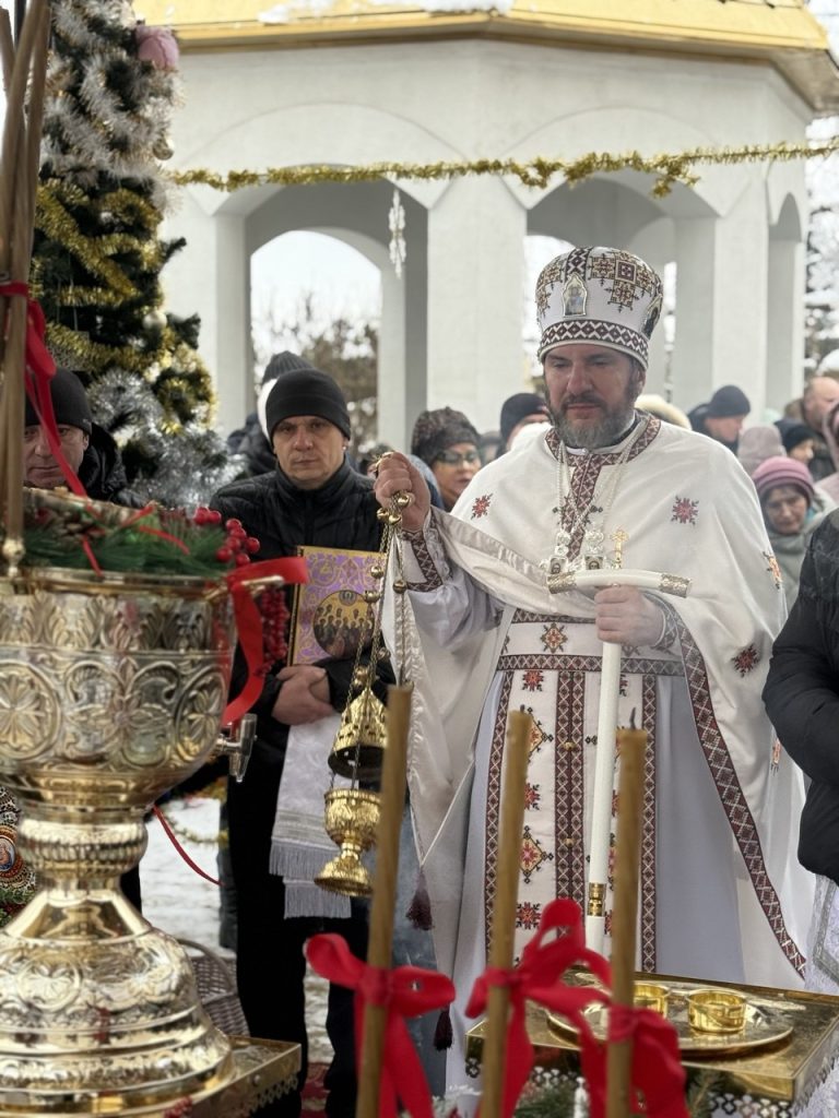 СВЯТО БОГОЯВЛЕННЯ(ХРЕЩЕННЯ ГОСПОДНЄ).ВЕЛИКЕ ОСВЯЧЕННЯ ВОДИ.