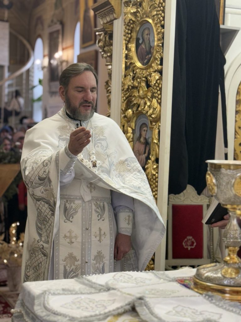 СВЯТО БОГОЯВЛЕННЯ(ХРЕЩЕННЯ ГОСПОДНЄ).ВЕЛИКЕ ОСВЯЧЕННЯ ВОДИ.