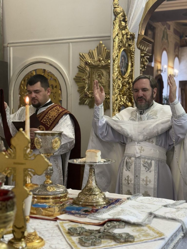 СВЯТО БОГОЯВЛЕННЯ(ХРЕЩЕННЯ ГОСПОДНЄ).ВЕЛИКЕ ОСВЯЧЕННЯ ВОДИ.