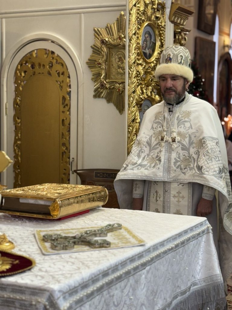 СВЯТО БОГОЯВЛЕННЯ(ХРЕЩЕННЯ ГОСПОДНЄ).ВЕЛИКЕ ОСВЯЧЕННЯ ВОДИ.