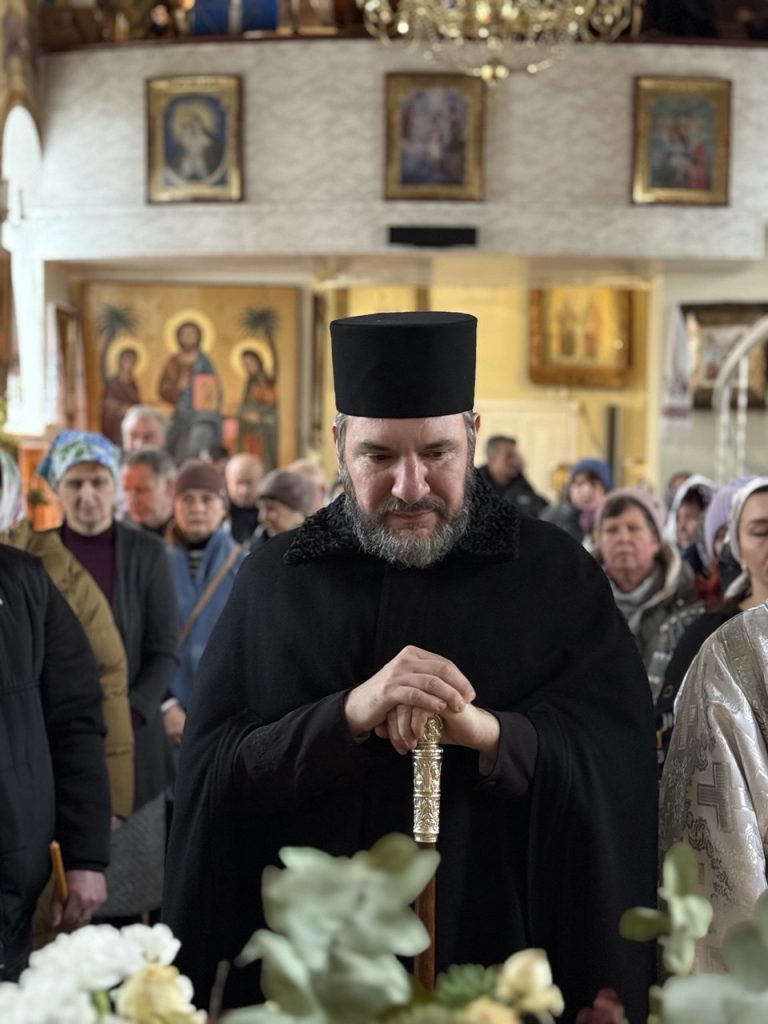 СВЯТО БОГОЯВЛЕННЯ(ХРЕЩЕННЯ ГОСПОДНЄ).ВЕЛИКЕ ОСВЯЧЕННЯ ВОДИ.