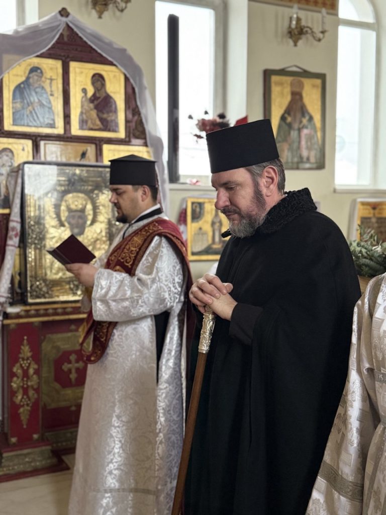 СВЯТО БОГОЯВЛЕННЯ(ХРЕЩЕННЯ ГОСПОДНЄ).ВЕЛИКЕ ОСВЯЧЕННЯ ВОДИ.