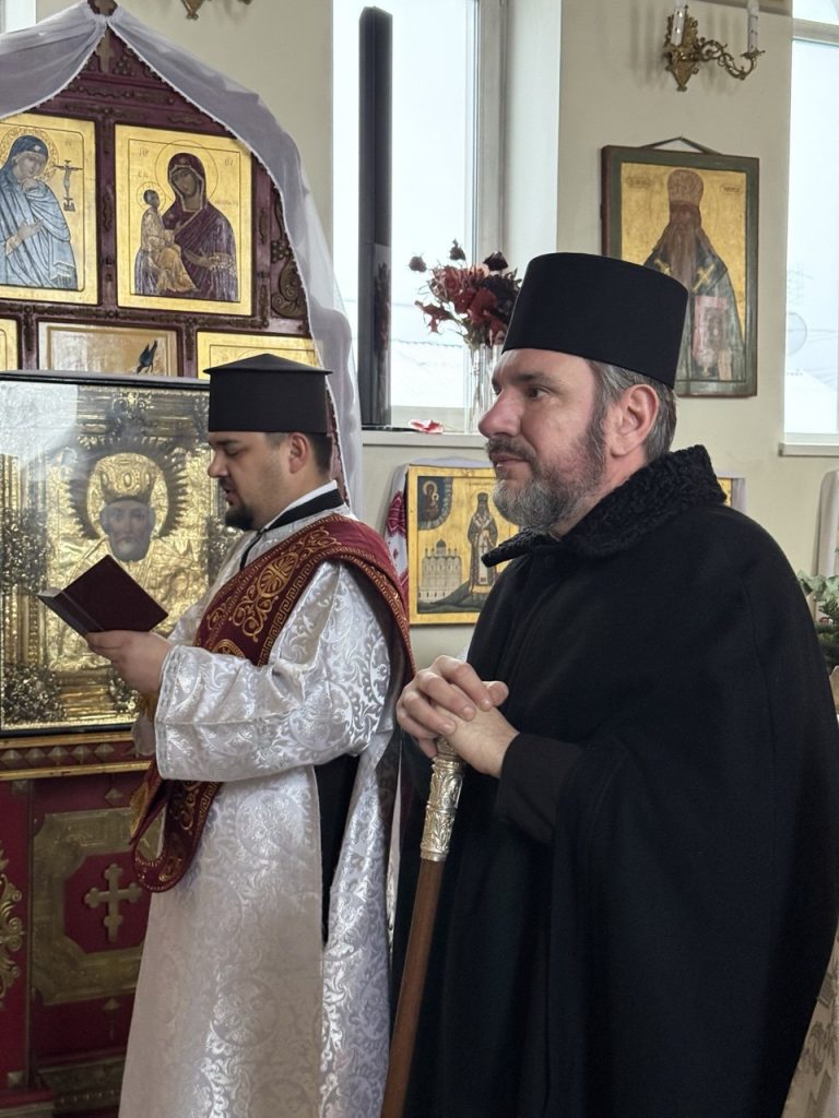 СВЯТО БОГОЯВЛЕННЯ(ХРЕЩЕННЯ ГОСПОДНЄ).ВЕЛИКЕ ОСВЯЧЕННЯ ВОДИ.