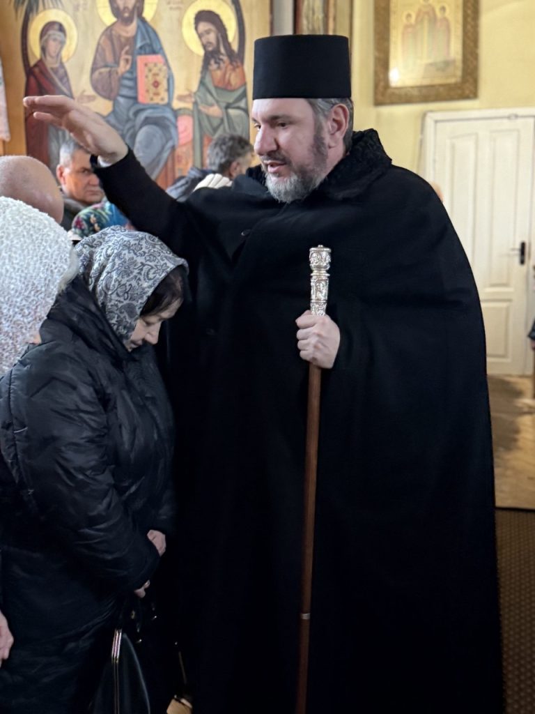 СВЯТО БОГОЯВЛЕННЯ(ХРЕЩЕННЯ ГОСПОДНЄ).ВЕЛИКЕ ОСВЯЧЕННЯ ВОДИ.