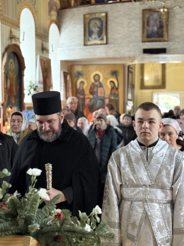 СВЯТО БОГОЯВЛЕННЯ(ХРЕЩЕННЯ ГОСПОДНЄ).ВЕЛИКЕ ОСВЯЧЕННЯ ВОДИ.