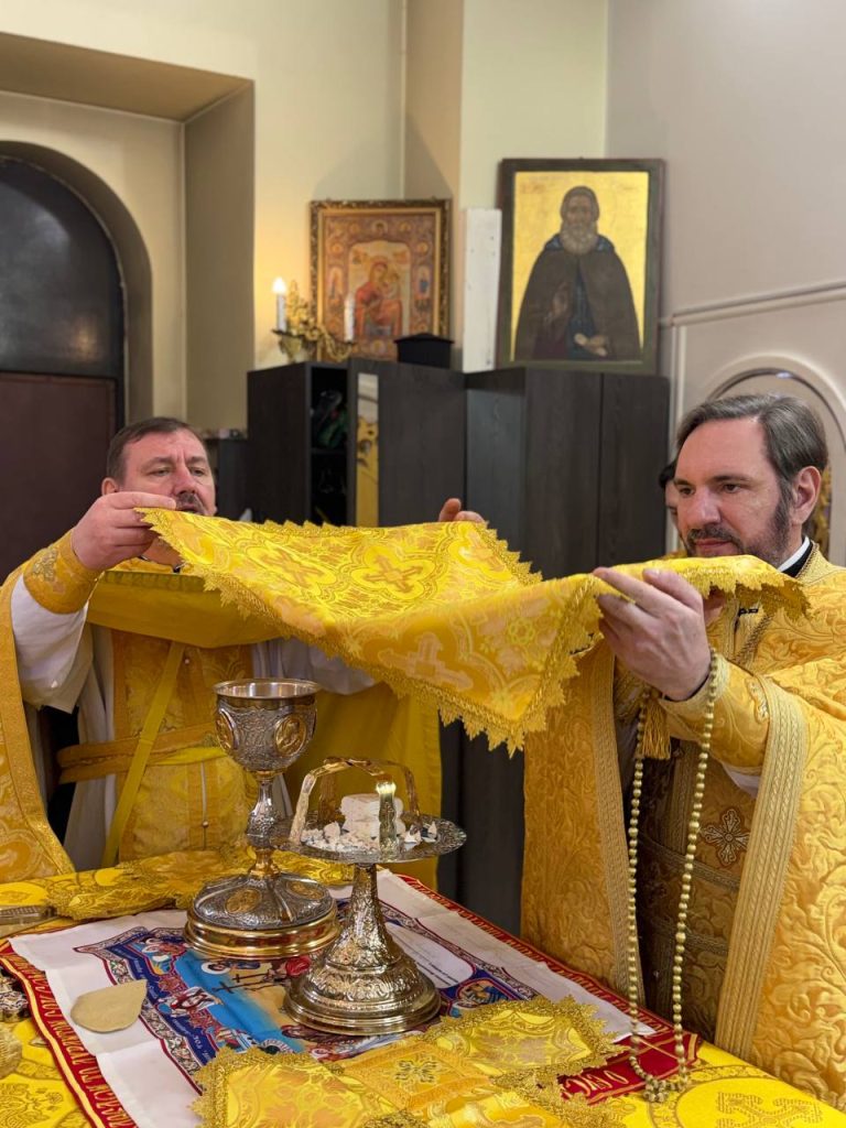 Собор вселенських учителів і святителів#6