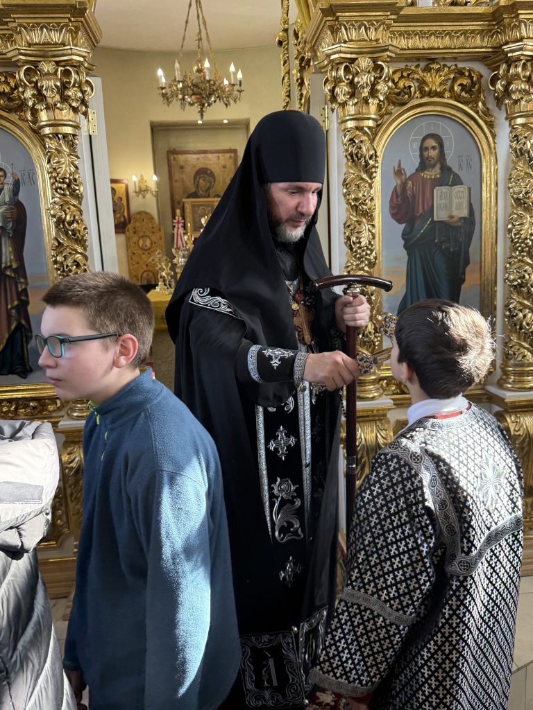 Неділя сиропусна, прощена. Спомин Адамового вигнання з раю.