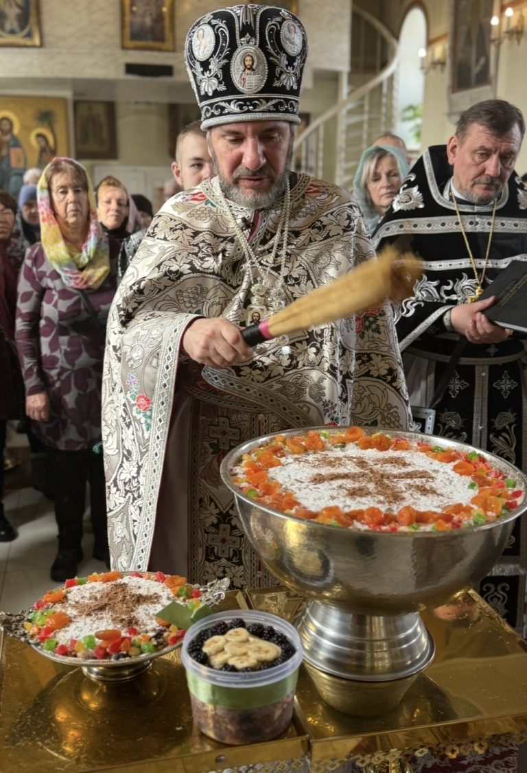 Перша неділя великого посту . Соборна сповідь духовенства. Літургія раніше освячених дарів.