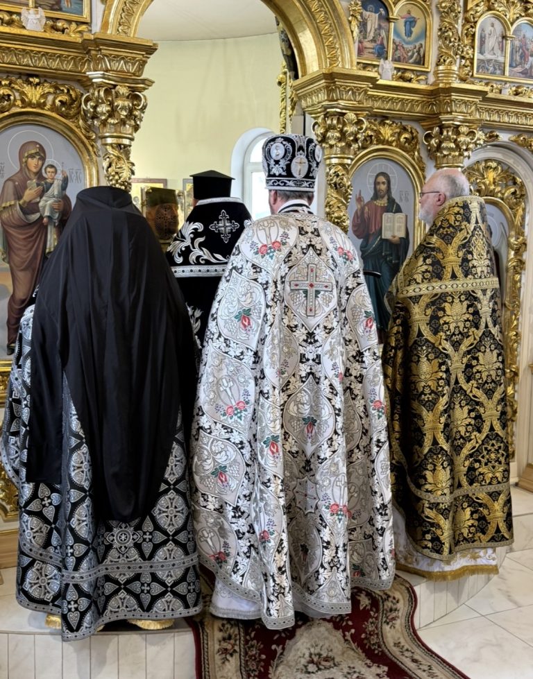 Перша неділя великого посту . Соборна сповідь духовенства. Літургія раніше освячених дарів.#12