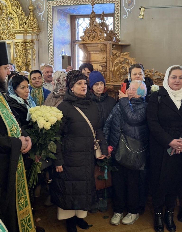 Молитовне відвідування святинь.#18