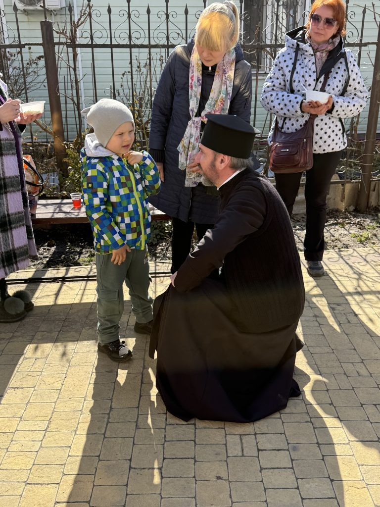 Неділя Хрестопоклона.