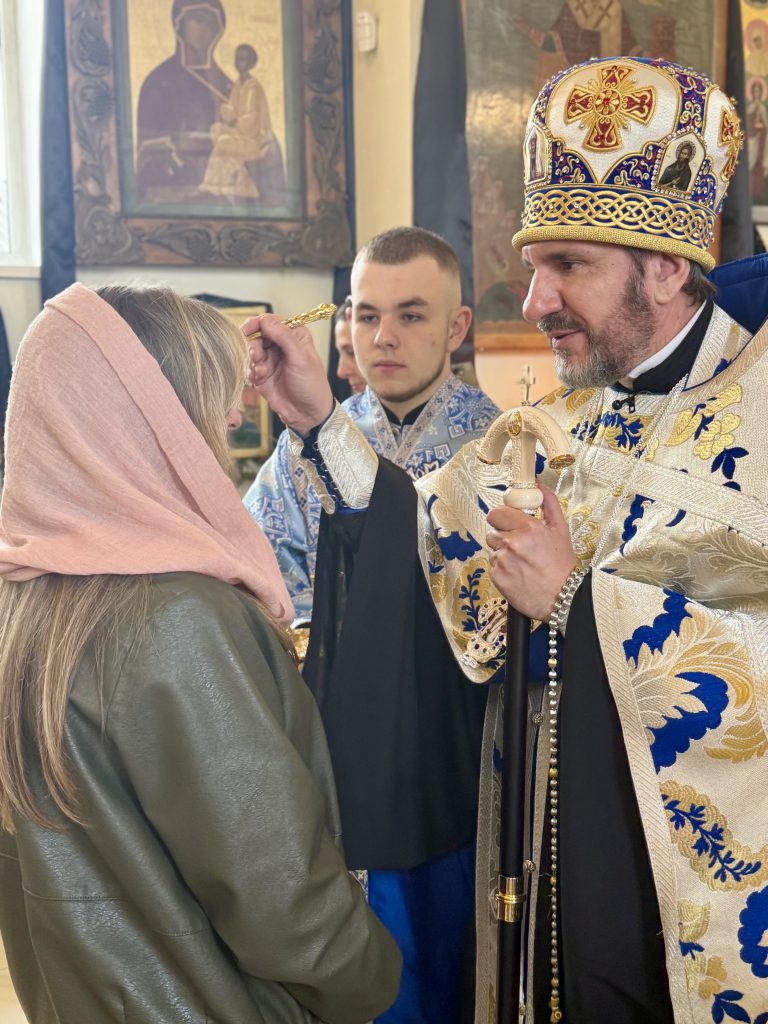 Вечірня Благовіщення Пресвятої Богородиці.