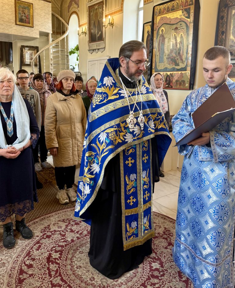 Акафіст Пресвятій Богородиці. Похвала .#9