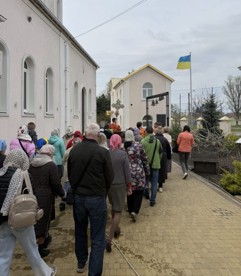 Світла  пʼятниця молебень до ікони Живоносне Джерело.#14