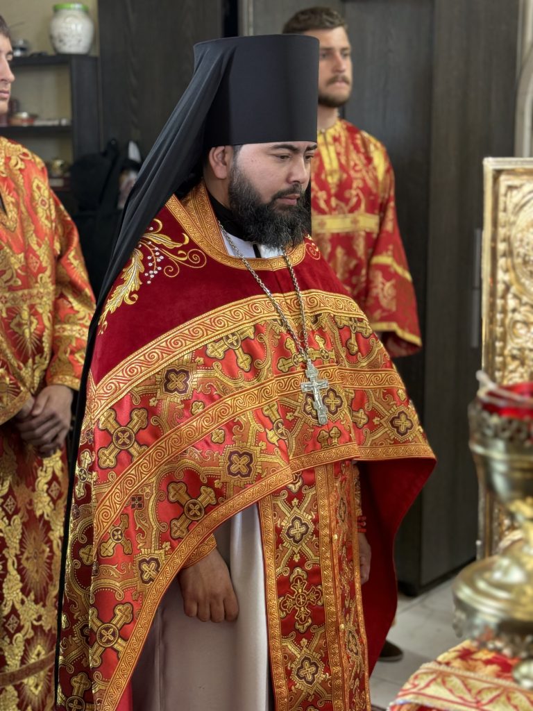 Вшанування Святих Жінок Мироносиць.