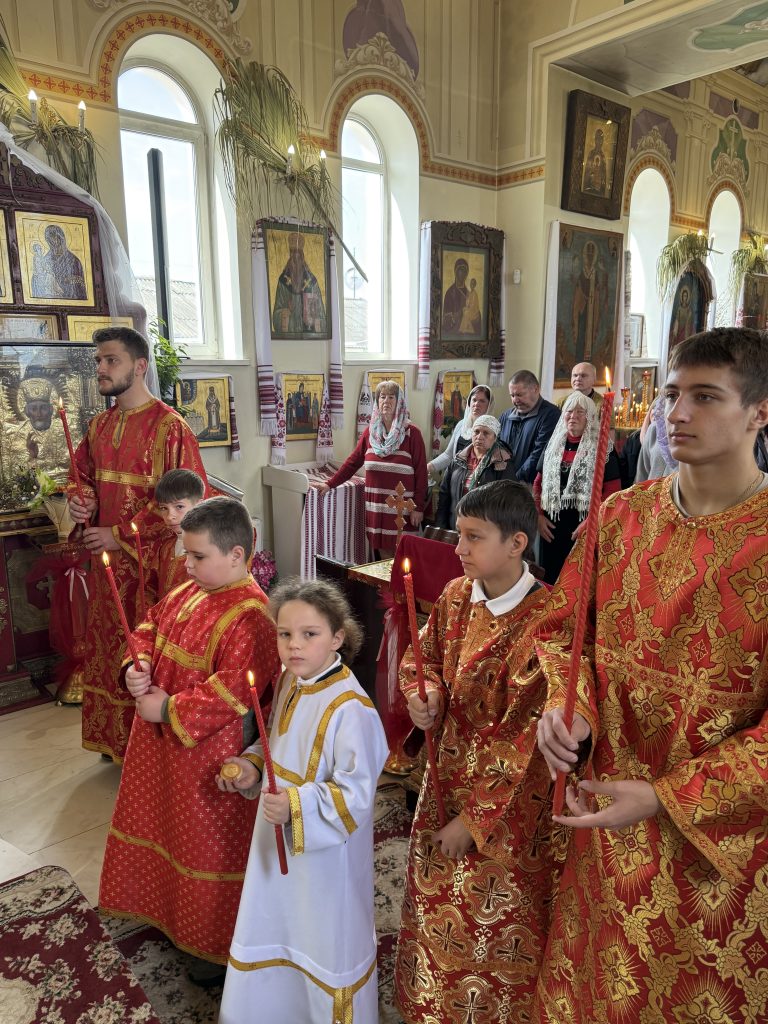 Вшанування Святих Жінок Мироносиць.