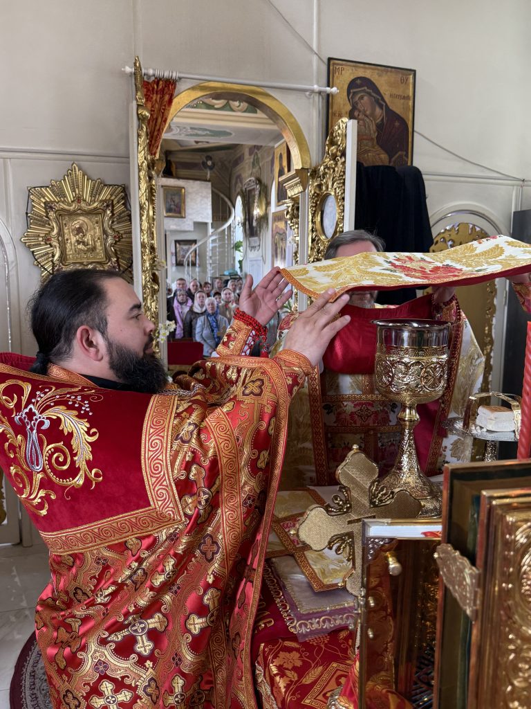 Вшанування Святих Жінок Мироносиць.
