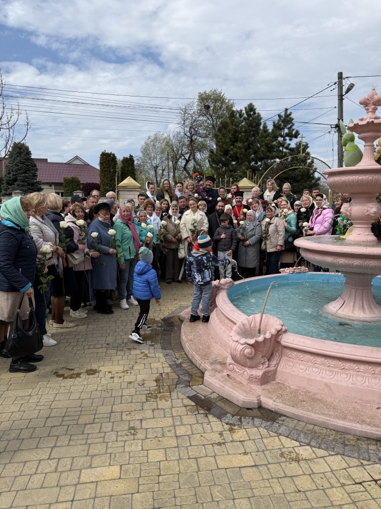Вшанування Святих Жінок Мироносиць.