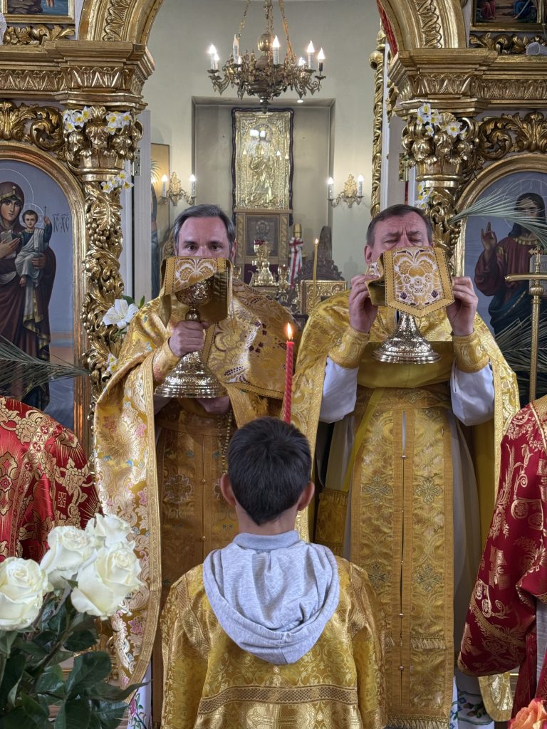 Літургія в день пам’яті Святителя Миколая.