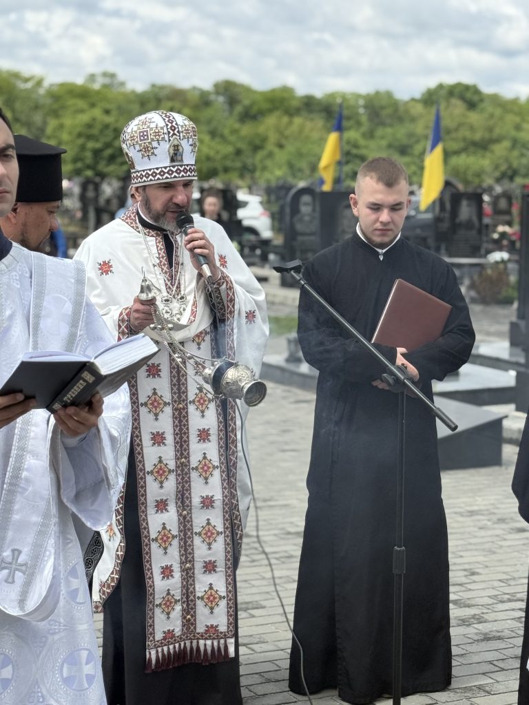 Дякуєм Вам ! Ваша памʼять вічна.#17