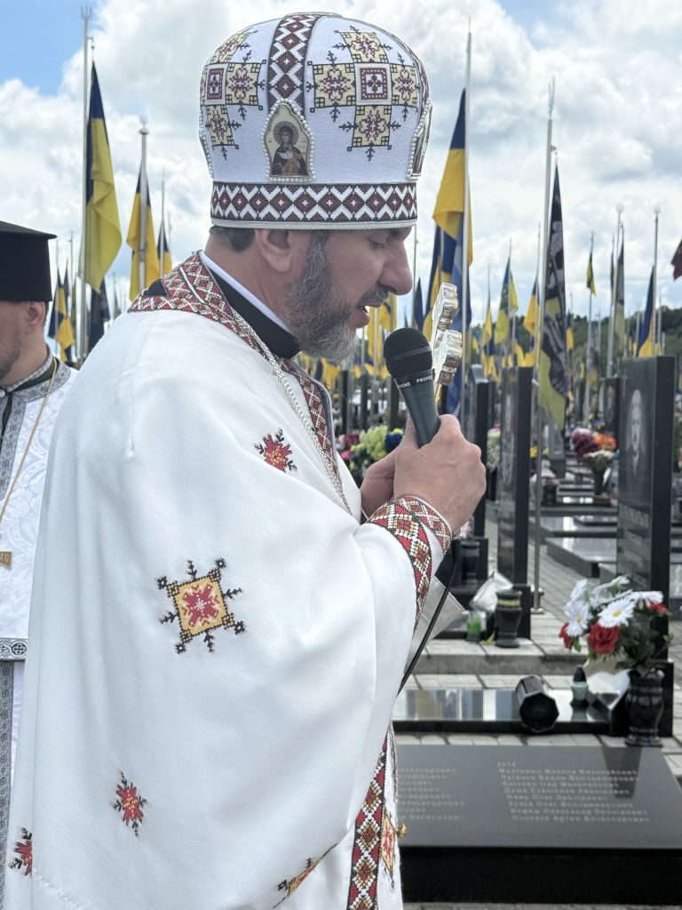 Дякуєм Вам ! Ваша памʼять вічна.#9