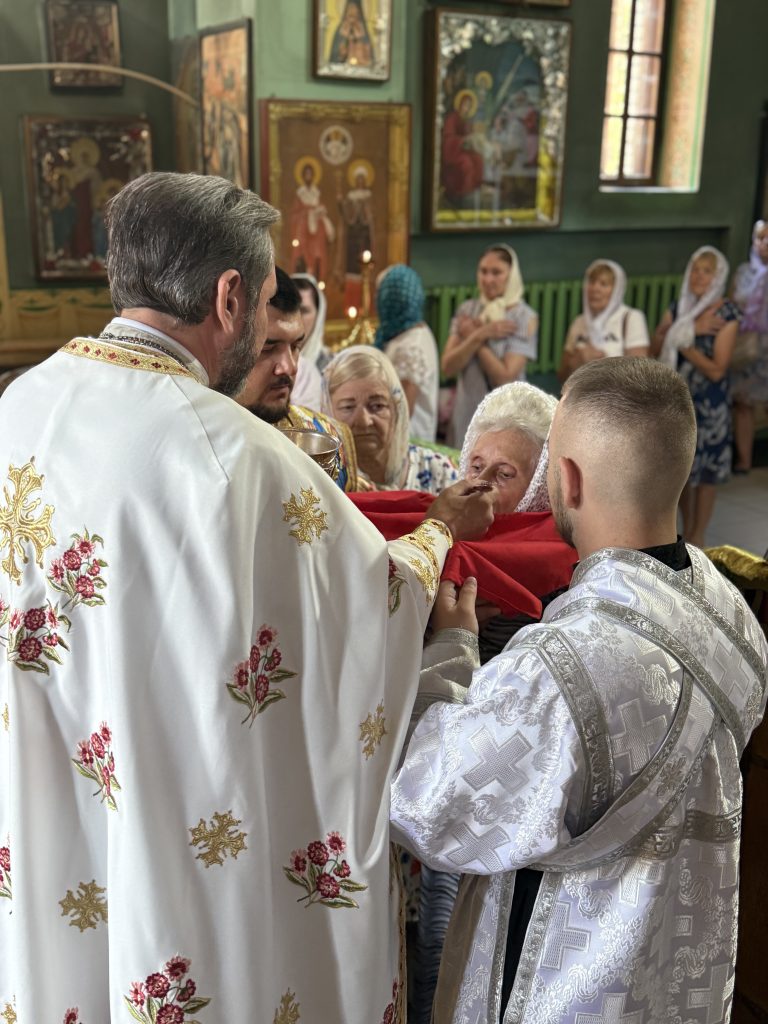 Літургія до дня вшанування Святих Апостолів Петра та Павла.