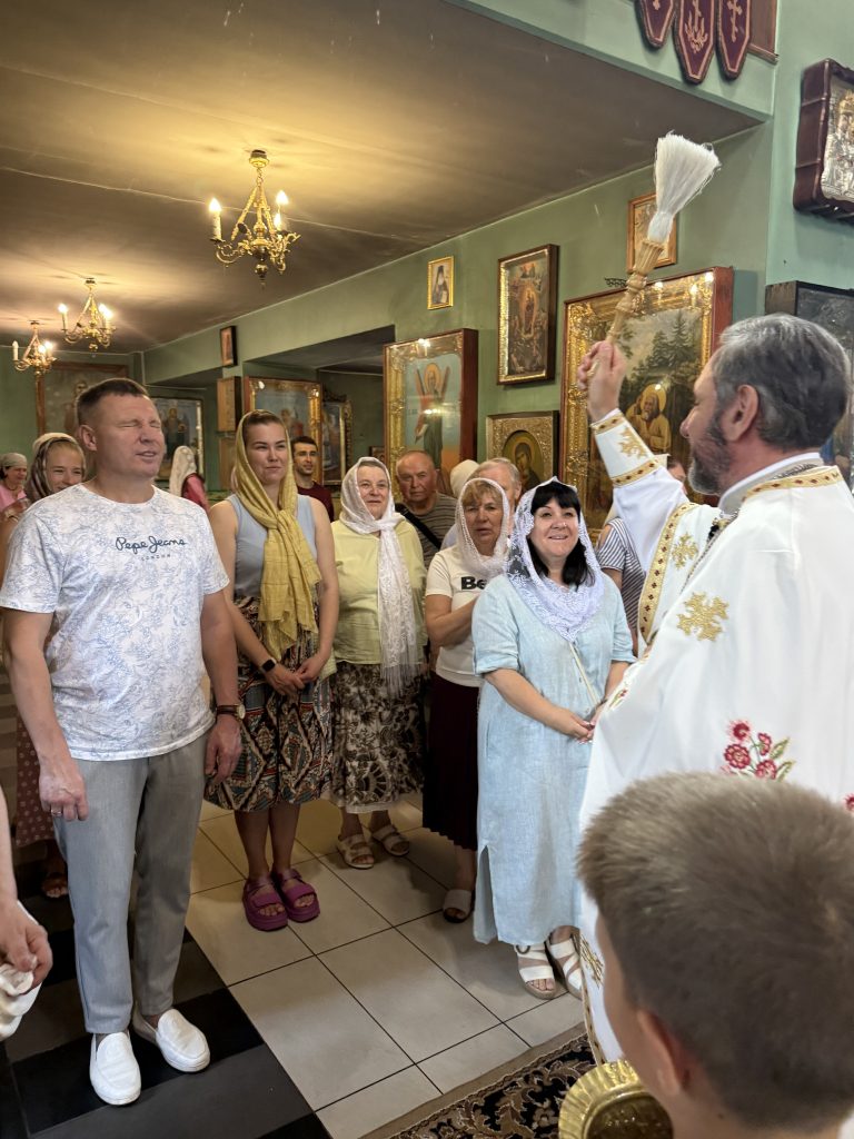 Літургія до дня вшанування Святих Апостолів Петра та Павла.