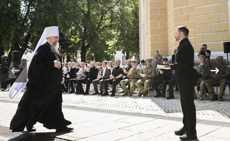 Вітання Предстоятелю Православної Церкви України.