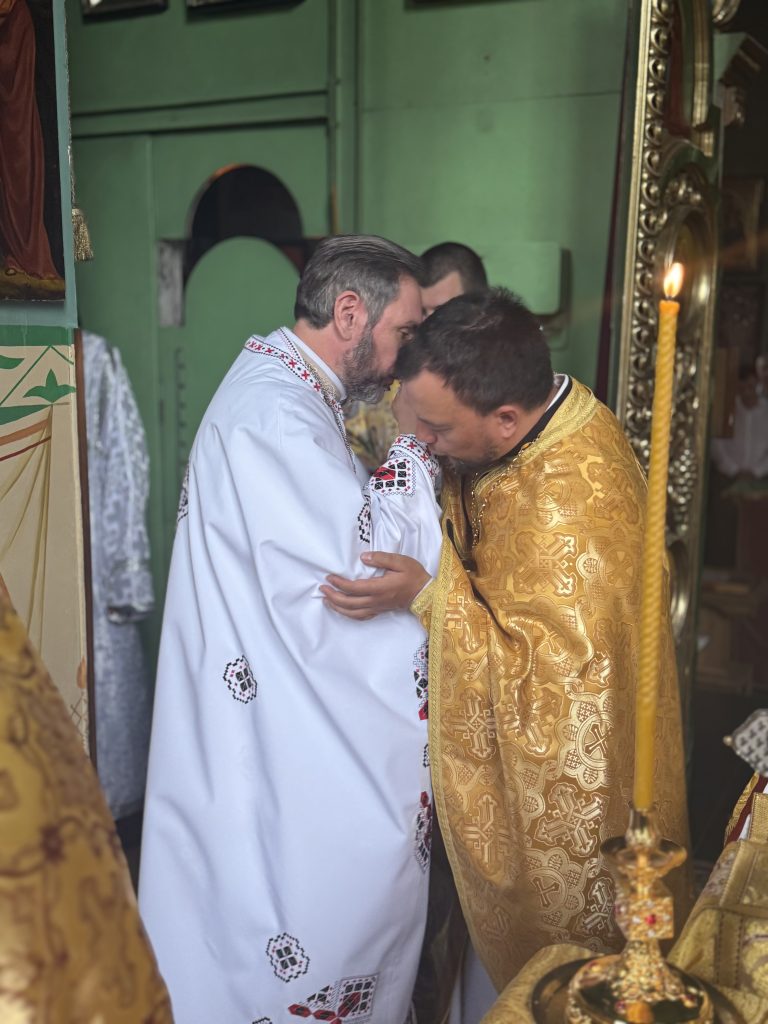 Перша Божественна  Літургія в Свято- Троїцькому Соборі.