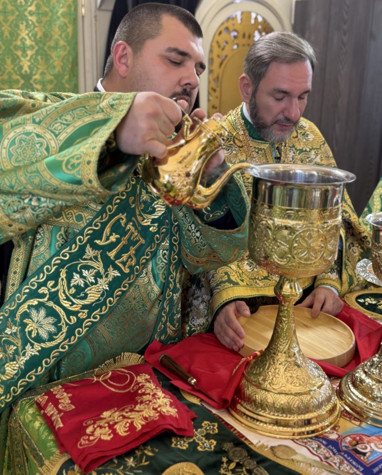 Храмовий день першого Престолу Преподобного Серафима Саровського.