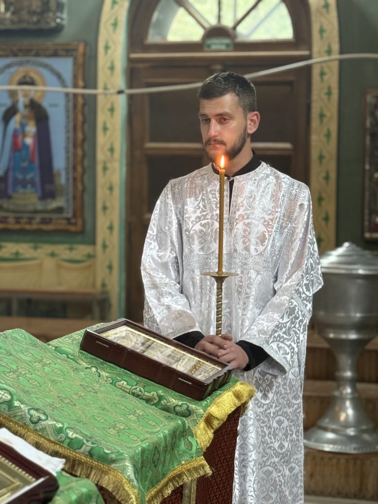Всенічна 8 неділя після Пятидесятниці.