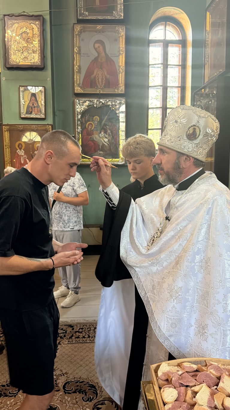 Всенічна Преображення Господнє.