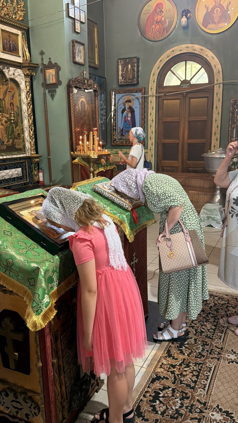 Всенічна Преображення Господнє.
