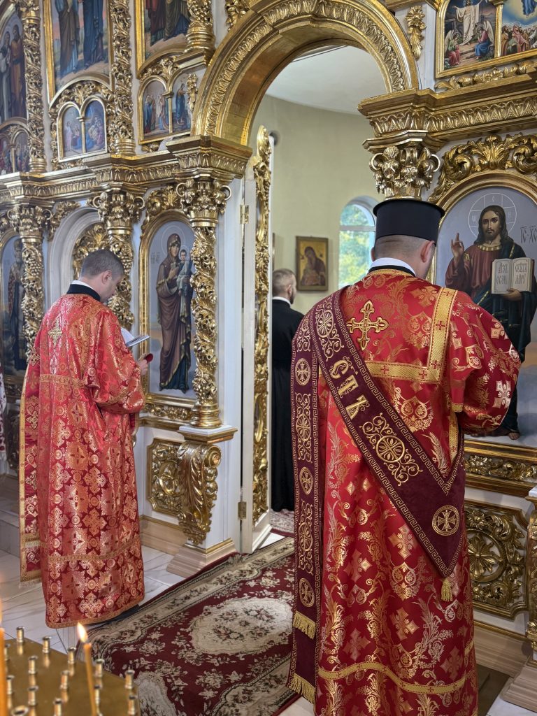 Усікновіння чесної глави Іоана Хрестителя.