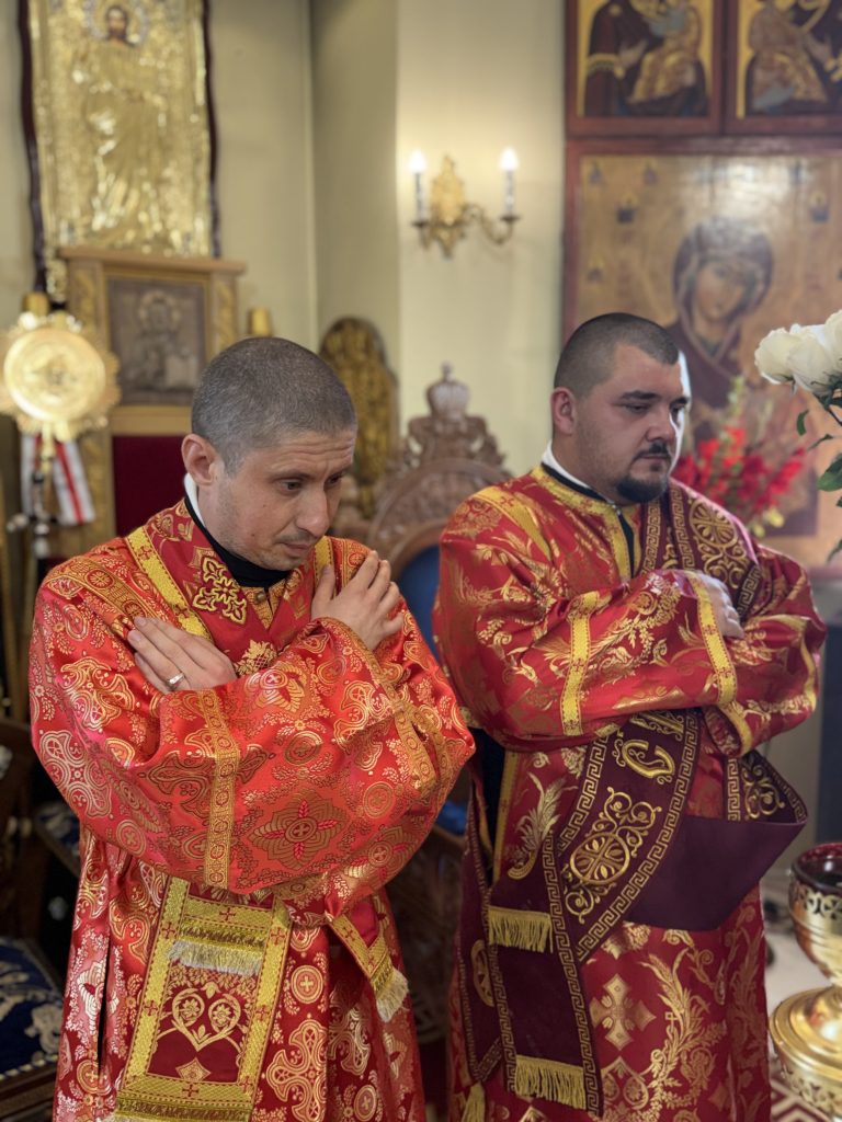 Усікновіння чесної глави Іоана Хрестителя.
